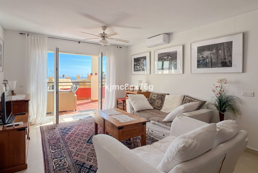 R5375818-Apartment-For-Sale-Calahonda-Penthouse-2-Beds-85-Built-4