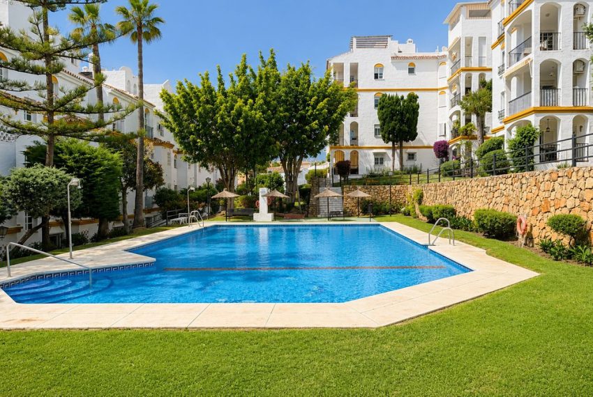 R5375974-Apartment-For-Sale-Atalaya-Middle-Floor-Apartment-2-Beds-96-Built