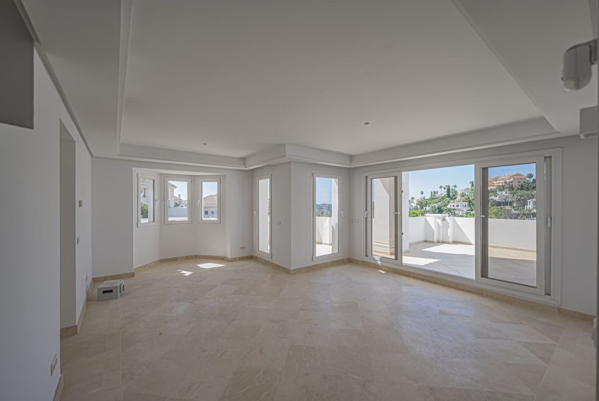 R5376055-Apartment-For-Sale-Nueva-Andalucia-Penthouse-2-Beds-105-Built-6