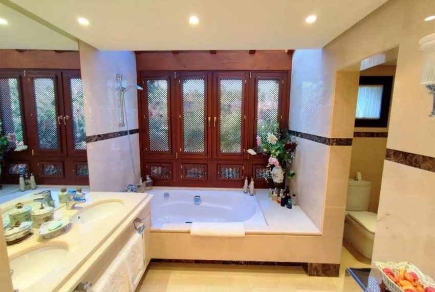 R5378023-Apartment-For-Sale-Nueva-Andalucia-Penthouse-Duplex-2-Beds-200-Built-17