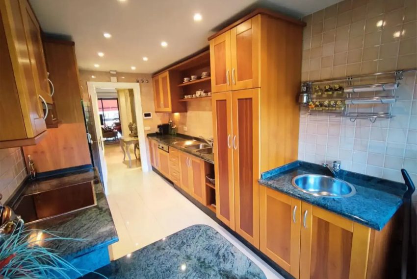 R5378023-Apartment-For-Sale-Nueva-Andalucia-Penthouse-Duplex-2-Beds-200-Built-8