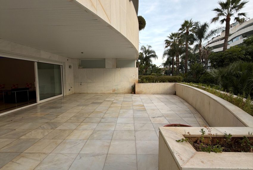 R5378149-Apartment-For-Sale-Puerto-Banus-Ground-Floor-Apartment-3-Beds-300-Built-19