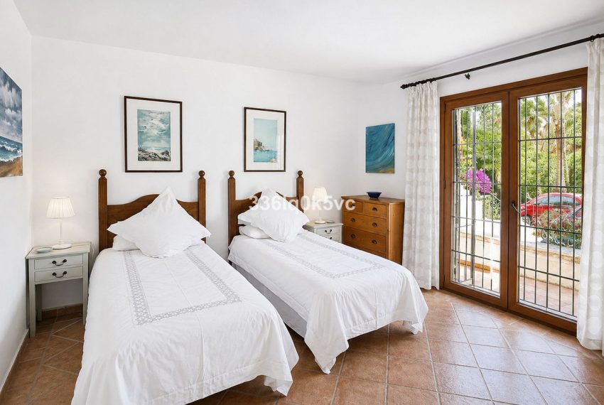 R5378287-Apartment-For-Sale-Benahavis-Duplex-3-Beds-127-Built-3