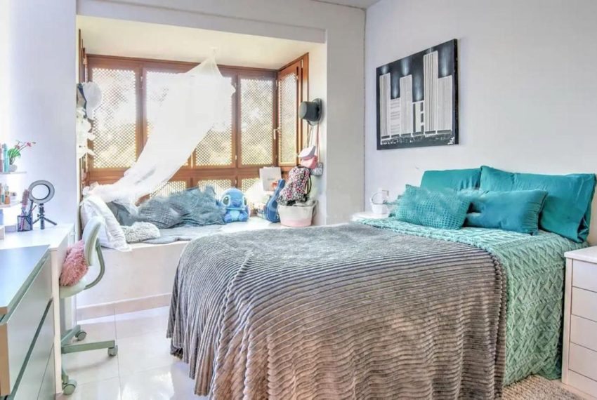 R5378746-Apartment-For-Sale-New-Golden-Mile-Penthouse-2-Beds-99-Built-1