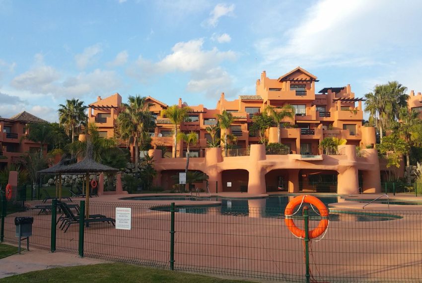 R5378746-Apartment-For-Sale-New-Golden-Mile-Penthouse-2-Beds-99-Built-10