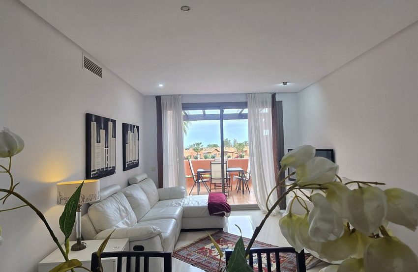 R5378746-Apartment-For-Sale-New-Golden-Mile-Penthouse-2-Beds-99-Built-4