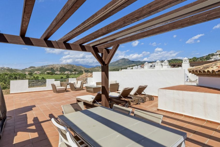 R5378755-Apartment-For-Sale-Los-Arqueros-Penthouse-Duplex-3-Beds-110-Built