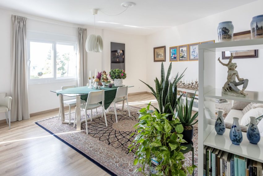 R5378776-Apartment-For-Sale-Nueva-Andalucia-Middle-Floor-Apartment-2-Beds-102-Built-1