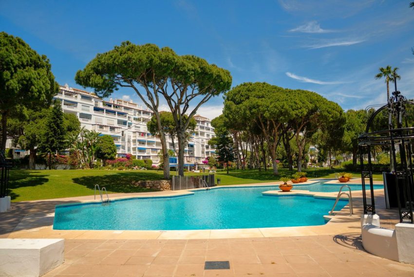 R5378884-Apartment-For-Sale-Puerto-Banus-Middle-Floor-Apartment-4-Beds-256-Built-3