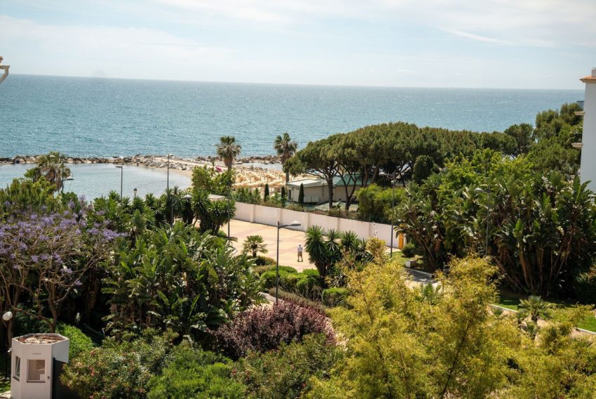 R5378884-Apartment-For-Sale-Puerto-Banus-Middle-Floor-Apartment-4-Beds-256-Built