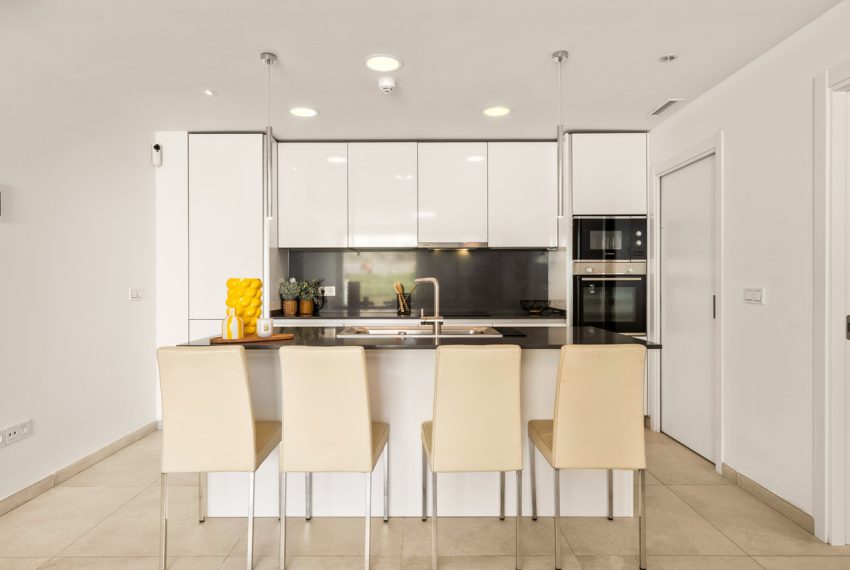 R5379325-Apartment-For-Sale-Benahavis-Penthouse-3-Beds-125-Built-3