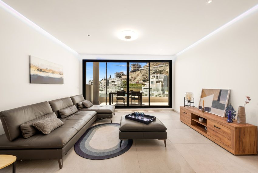 R5379325-Apartment-For-Sale-Benahavis-Penthouse-3-Beds-125-Built