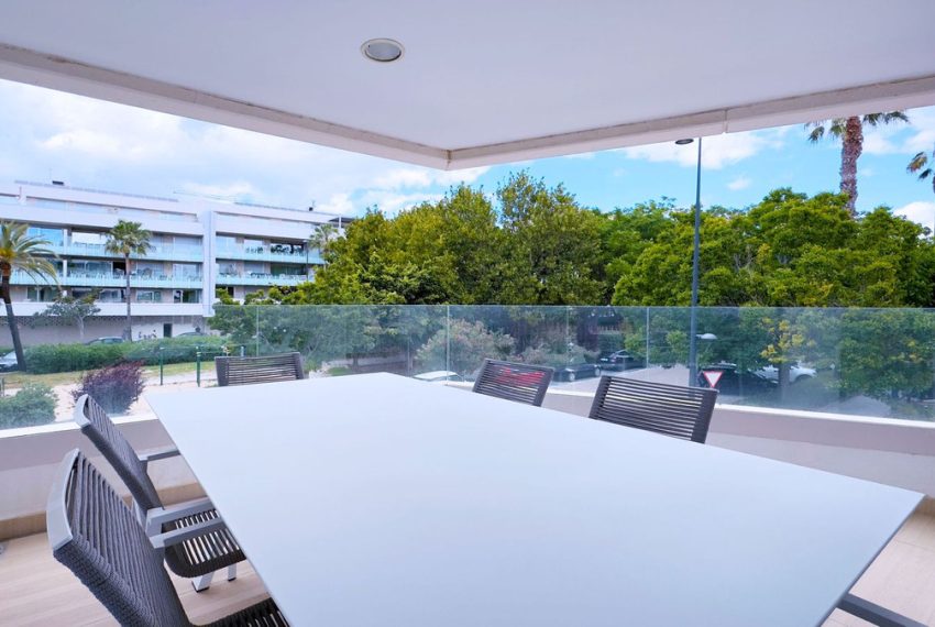 R5380003-Apartment-For-Sale-Marbella-Middle-Floor-Apartment-3-Beds-110-Built