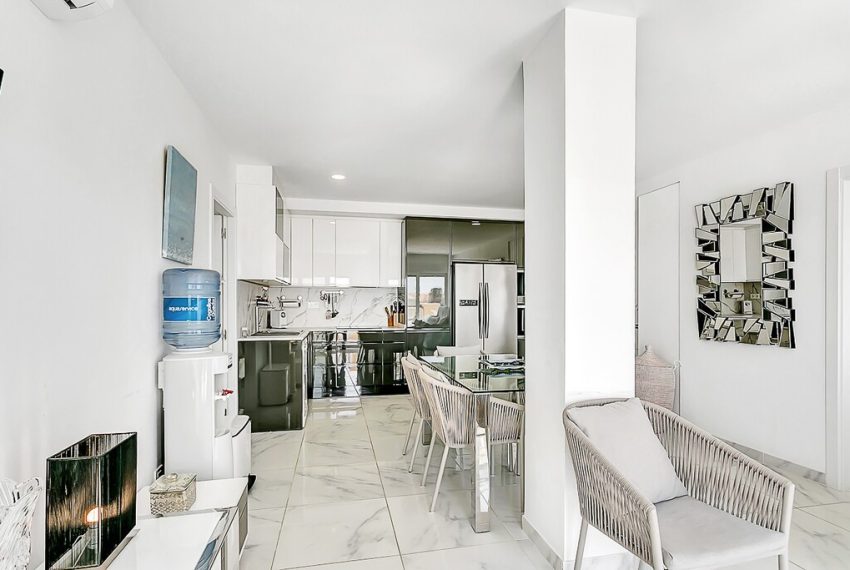R5380264-Apartment-For-Sale-Marbella-Middle-Floor-Apartment-2-Beds-96-Built-11