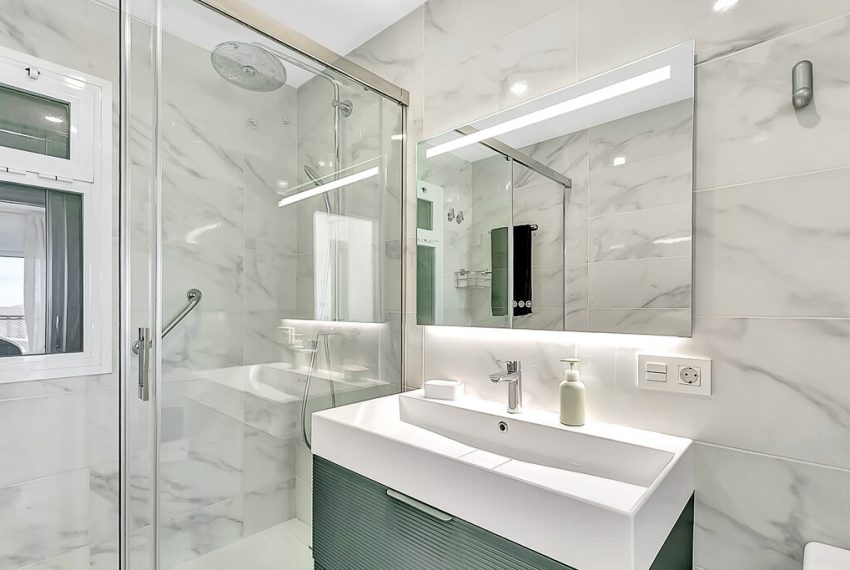 R5380264-Apartment-For-Sale-Marbella-Middle-Floor-Apartment-2-Beds-96-Built-18