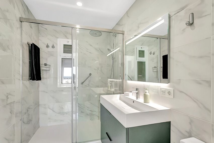 R5380264-Apartment-For-Sale-Marbella-Middle-Floor-Apartment-2-Beds-96-Built-19