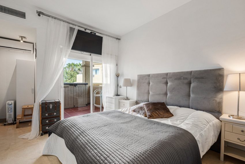 R5382268-Apartment-For-Sale-Benahavis-Penthouse-2-Beds-176-Built-4