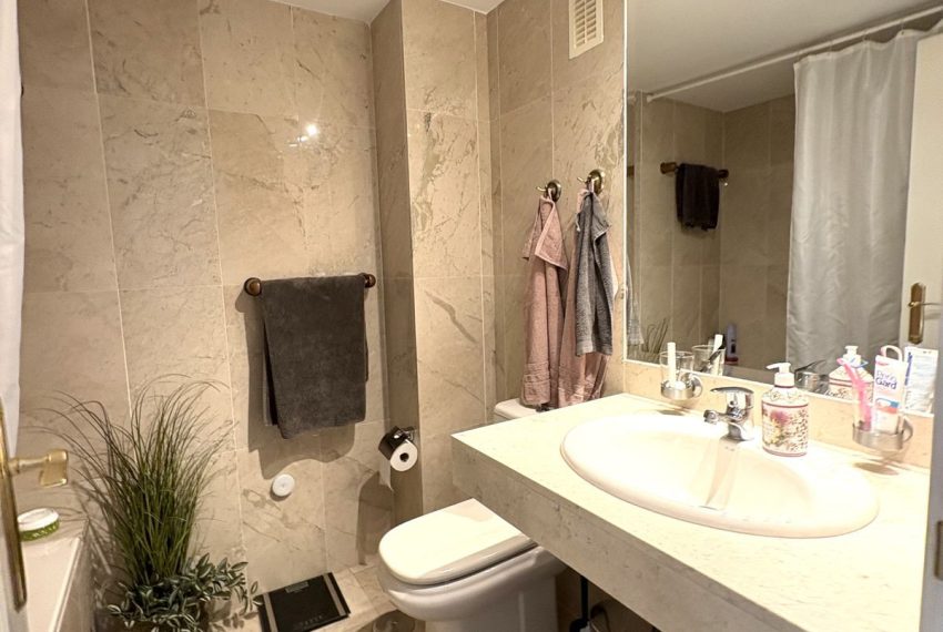 R5382583-Apartment-For-Sale-Nueva-Andalucia-Middle-Floor-Apartment-3-Beds-90-Built-14
