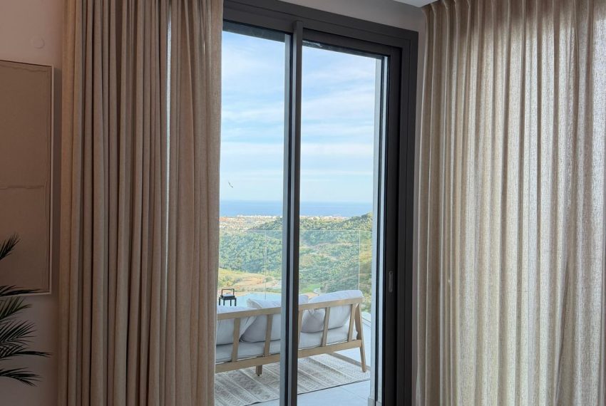 R5382772-Apartment-For-Sale-Benahavis-Penthouse-2-Beds-110-Built-12