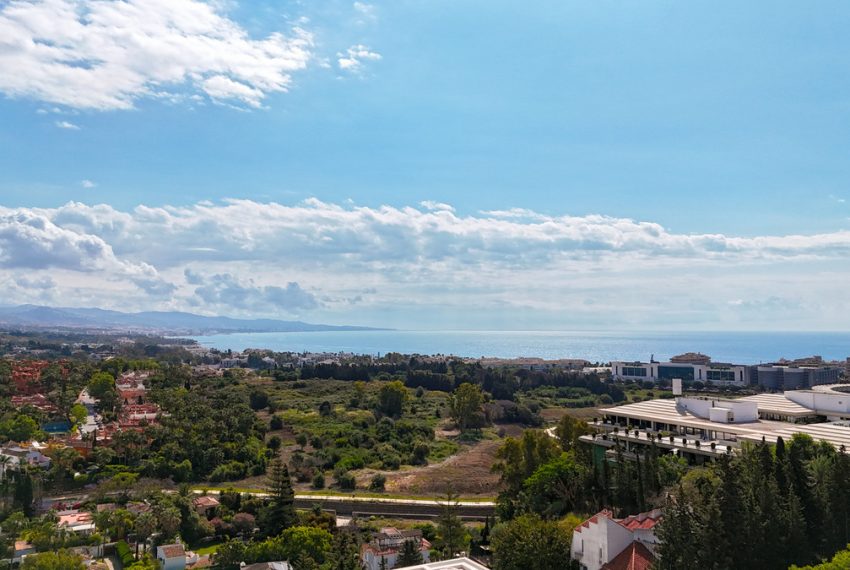 R5383246-Apartment-For-Sale-Nueva-Andalucia-Middle-Floor-Apartment-4-Beds-145-Built-1
