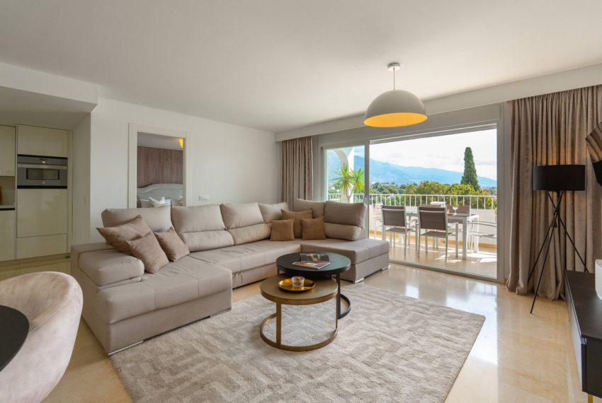 R5383246-Apartment-For-Sale-Nueva-Andalucia-Middle-Floor-Apartment-4-Beds-145-Built-4