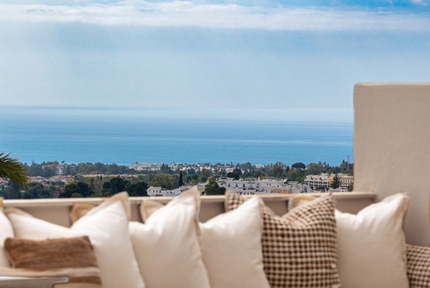 R5384059-Apartment-For-Sale-Nueva-Andalucia-Middle-Floor-Apartment-3-Beds-300-Built-2