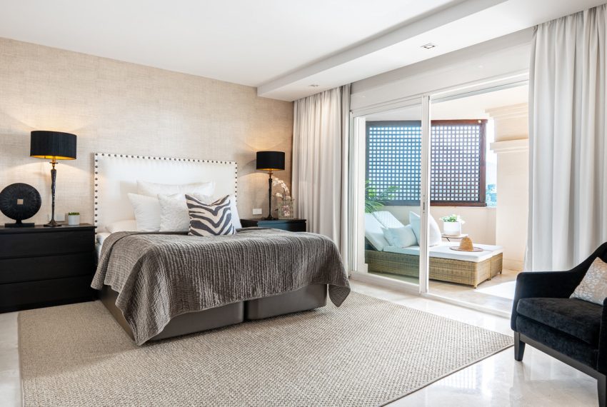 R5384059-Apartment-For-Sale-Nueva-Andalucia-Middle-Floor-Apartment-3-Beds-300-Built-3