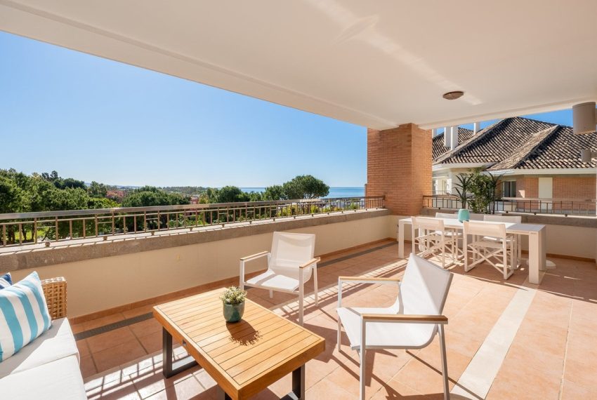 R5384086-Apartment-For-Sale-Marbella-Middle-Floor-Apartment-3-Beds-222-Built-1