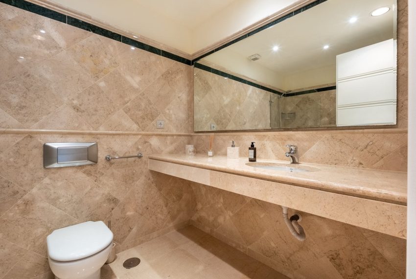 R5384086-Apartment-For-Sale-Marbella-Middle-Floor-Apartment-3-Beds-222-Built-16