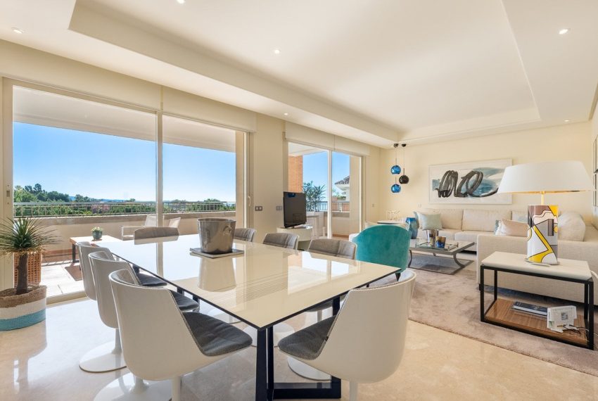 R5384086-Apartment-For-Sale-Marbella-Middle-Floor-Apartment-3-Beds-222-Built