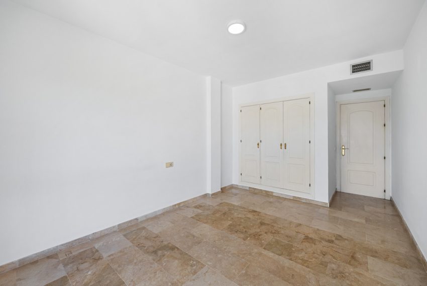 R5384113-Apartment-For-Sale-El-Paraiso-Penthouse-2-Beds-138-Built-14