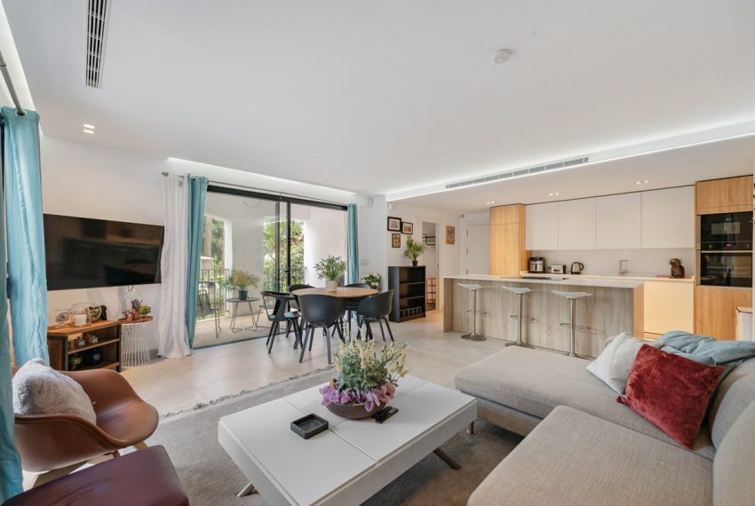 R5384125-Apartment-For-Sale-Puerto-Banus-Middle-Floor-Apartment-3-Beds-154-Built-1