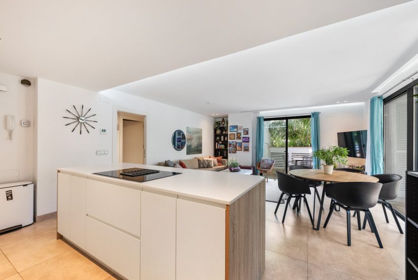 R5384125-Apartment-For-Sale-Puerto-Banus-Middle-Floor-Apartment-3-Beds-154-Built