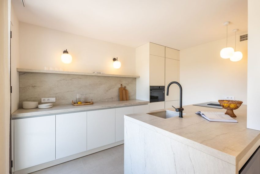 R5384218-Apartment-For-Sale-Los-Arqueros-Penthouse-3-Beds-131-Built-3