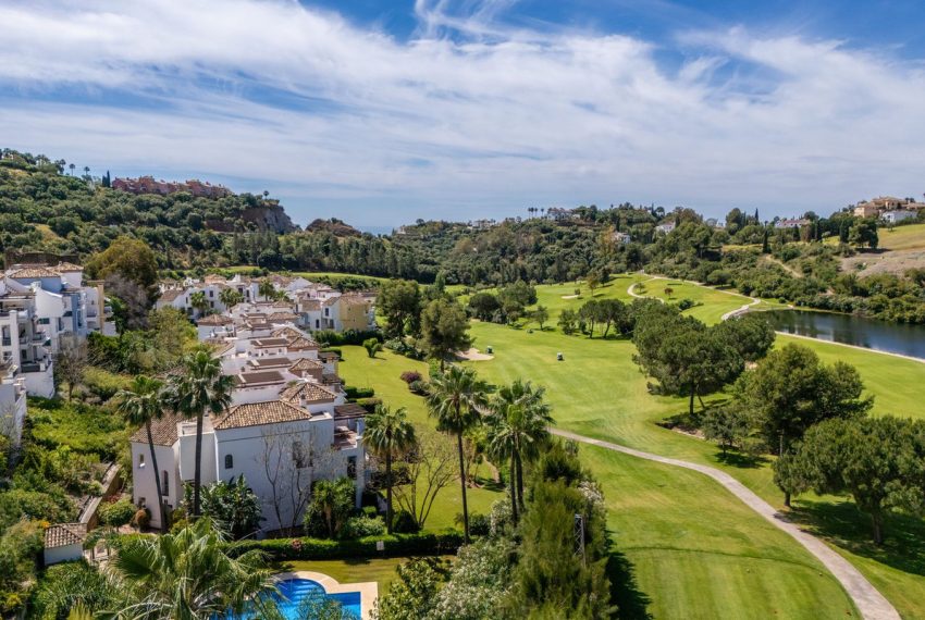 R5384218-Apartment-For-Sale-Los-Arqueros-Penthouse-3-Beds-131-Built-4