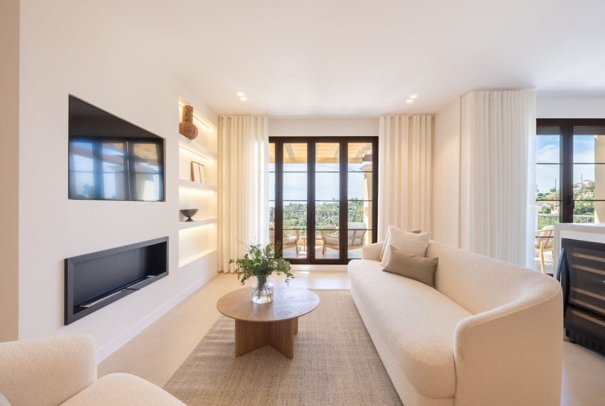 R5384218-Apartment-For-Sale-Los-Arqueros-Penthouse-3-Beds-131-Built-5
