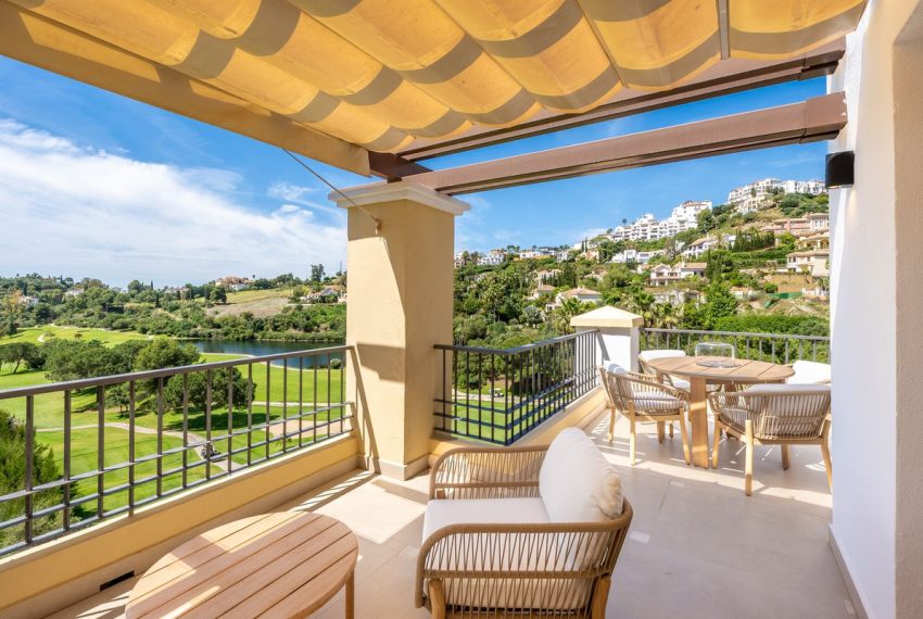 R5384218-Apartment-For-Sale-Los-Arqueros-Penthouse-3-Beds-131-Built
