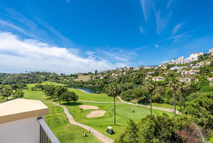 R5384218-Apartment-For-Sale-Los-Arqueros-Penthouse-3-Beds-131-Built-9