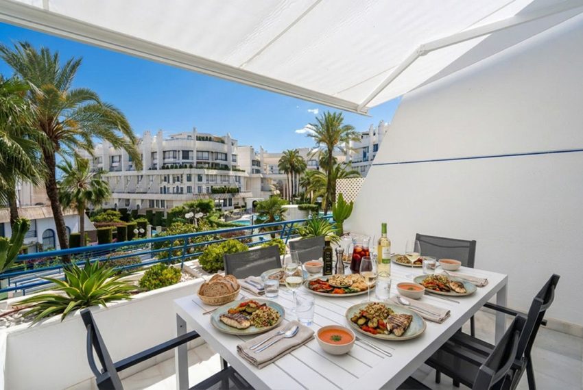 R5384254-Apartment-For-Sale-Marbella-Duplex-2-Beds-108-Built
