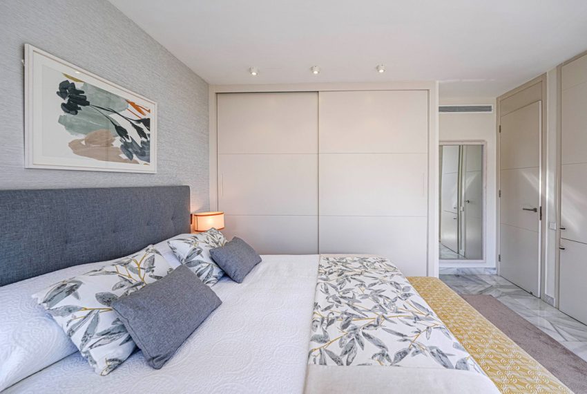 R5384260-Apartment-For-Sale-Marbella-Penthouse-Duplex-2-Beds-155-Built-19