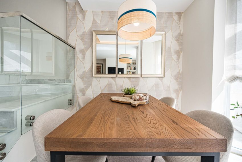 R5384260-Apartment-For-Sale-Marbella-Penthouse-Duplex-2-Beds-155-Built-5