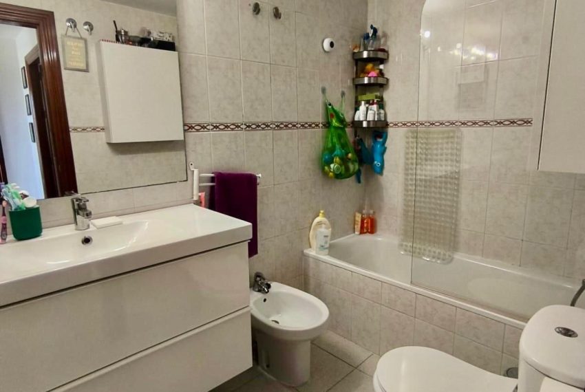 R5384647-Apartment-For-Sale-Marbella-Middle-Floor-Apartment-2-Beds-60-Built-2