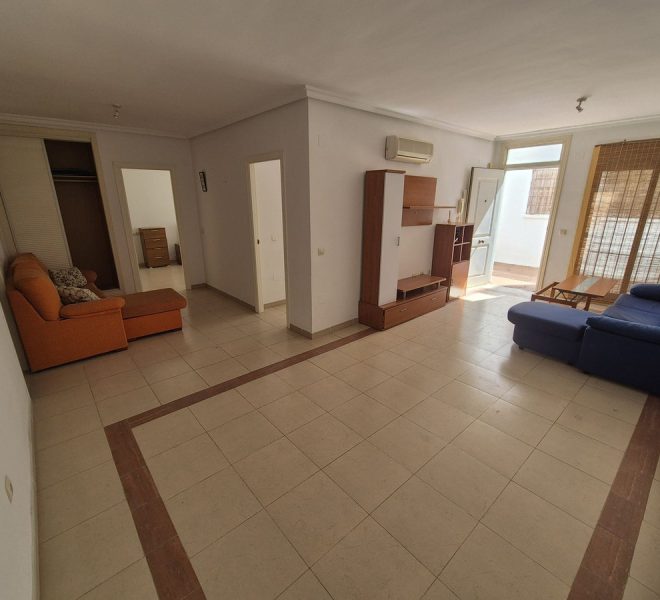 R5387812-Image 1-Ground Floor Apartment - 2 Beds - 98 Built