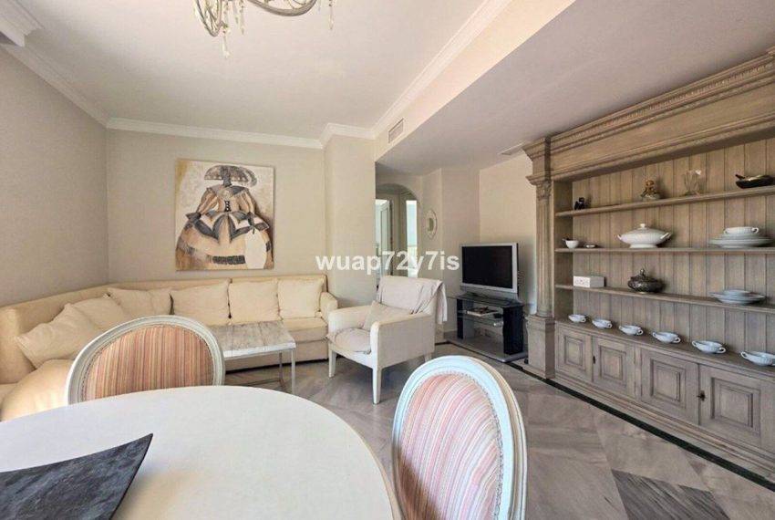R5387920-Apartment-For-Sale-Nueva-Andalucia-Penthouse-2-Beds-72-Built-4
