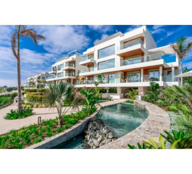 R5388004-Image 1-Middle Floor Apartment - 3 Beds - 192 Built