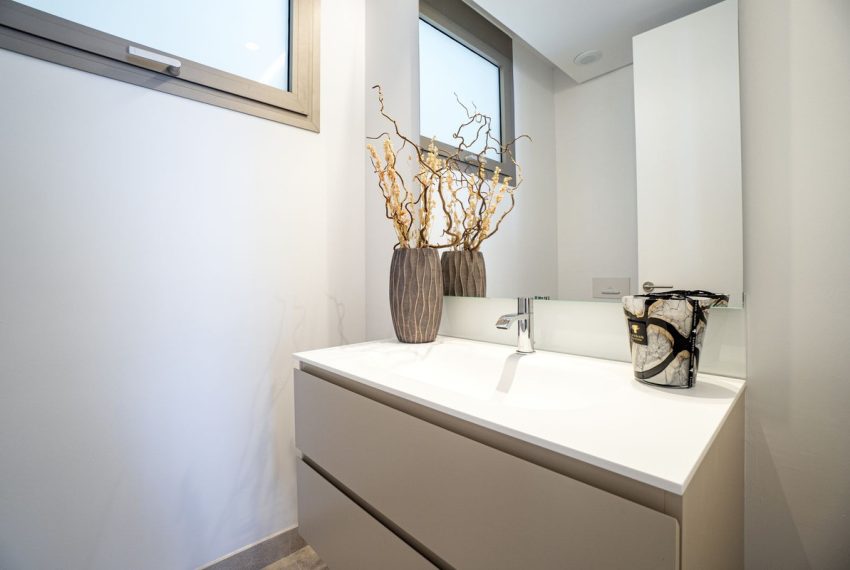 R5388847-Apartment-For-Sale-La-Quinta-Ground-Floor-Apartment-3-Beds-175-Built-16