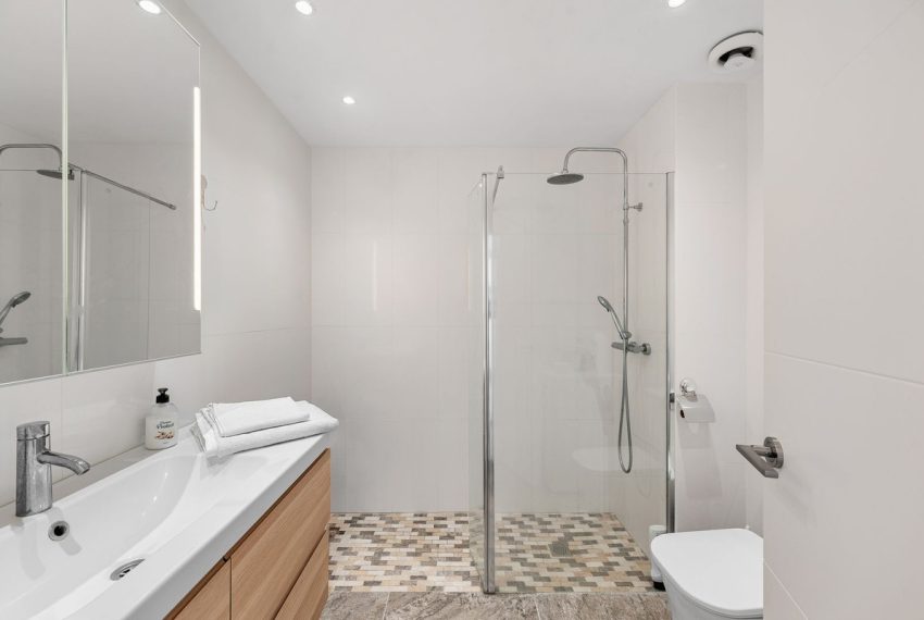 R5388925-Apartment-For-Sale-Nueva-Andalucia-Middle-Floor-Apartment-2-Beds-107-Built-19