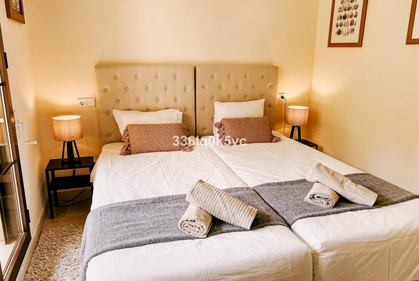 R5389096-Apartment-For-Sale-Los-Arqueros-Middle-Floor-Apartment-2-Beds-95-Built-1