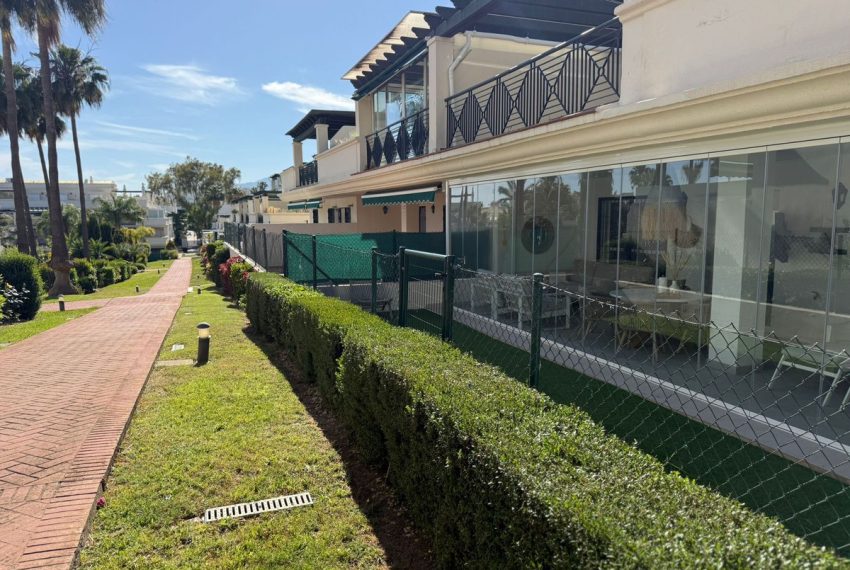 R5389144-Apartment-For-Sale-Nueva-Andalucia-Ground-Floor-Apartment-2-Beds-80-Built-3