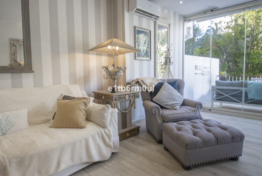 R5389318-Apartment-For-Sale-The-Golden-Mile-Middle-Floor-Apartment-1-Beds-122-Built-11